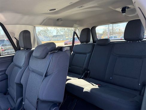 Used 2025 Ford Expedition Max Active image 24