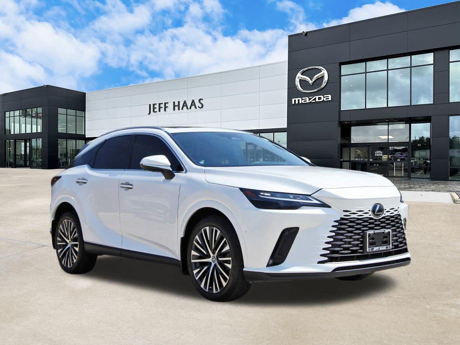 Used 2024 Lexus RX 350 Premium Plus w/ Convenience Package FWD image 4
