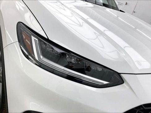 New 2027 Honda HR-V LX image 15