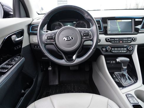 Used 2019 Kia Niro EX Premium w/ Sunroof Package image 20