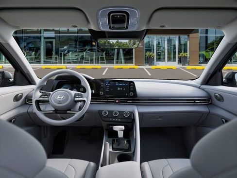 New 2026 Hyundai Elantra SE FWD image 11