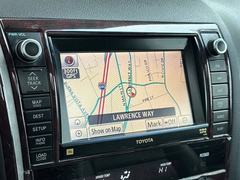 Used 2011 Toyota Sequoia Limited image 26