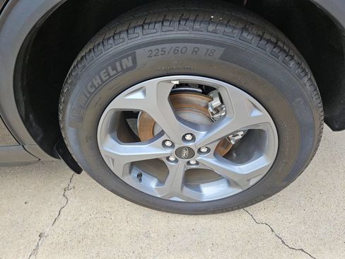 Used 2025 Ford Escape ST-Line AWD/4WD image 25