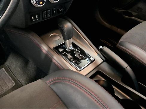 Used 2022 Mitsubishi Outlander Sport SE FWD image 11