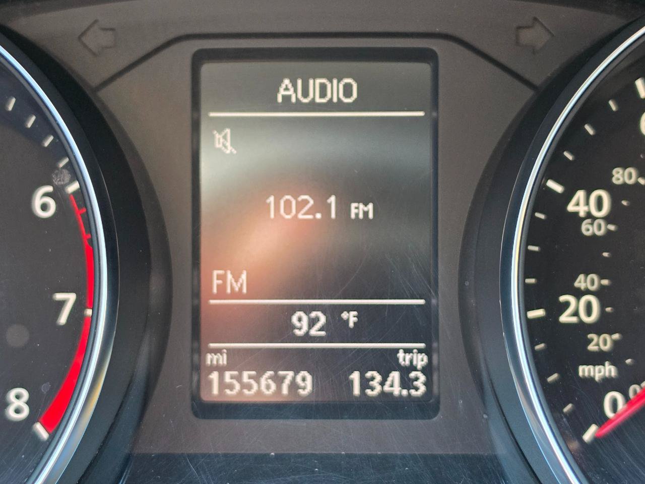 Used 2018 Volkswagen Passat 2.0T R-Line FWD image 18
