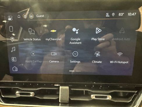 New 2026 Chevrolet Equinox ACTIV w/ LPO, Floor Liner Package AWD/4WD image 14