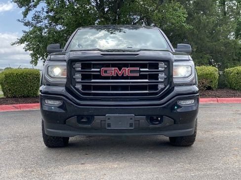 Used 2017 GMC Sierra 1500 SLT w/ All-Terrain Package AWD/4WD image 8