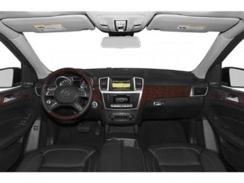 Used 2015 Mercedes-Benz ML 400 4MATIC image 7