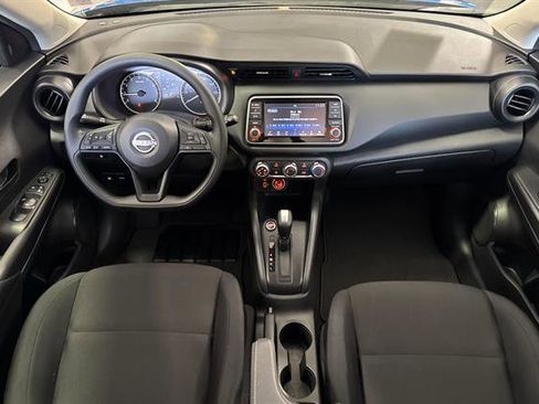 New 2025 Nissan Kicks Play S image 11