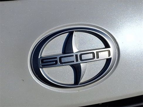 Used 2012 Scion iQ image 6