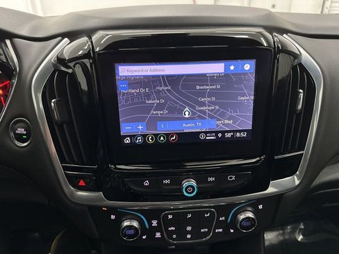 Used 2023 Chevrolet Traverse High Country image 16