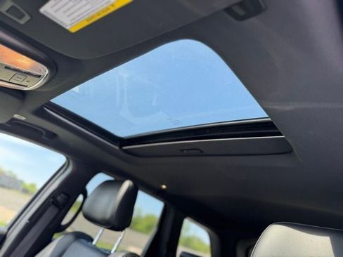 Certified 2022 Jeep Grand Cherokee Limited image 15