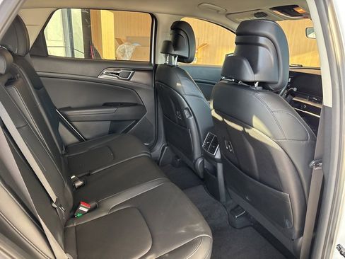 Certified 2023 Kia Sportage EX image 21