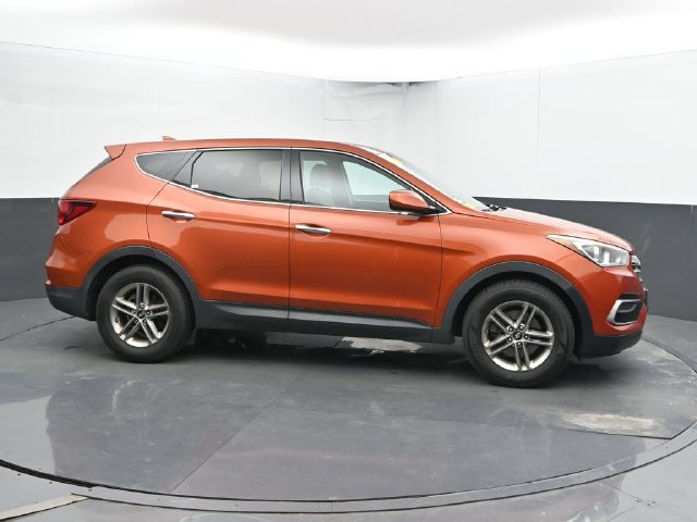 Used 2017 Hyundai Santa Fe Sport AWD/4WD image 4