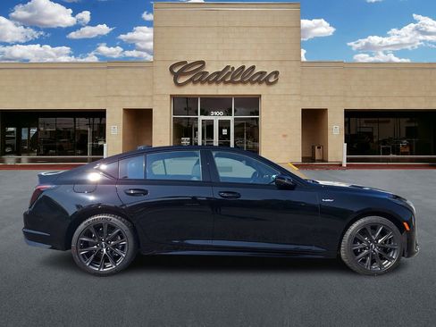 New 2026 Cadillac CT5 V image 2