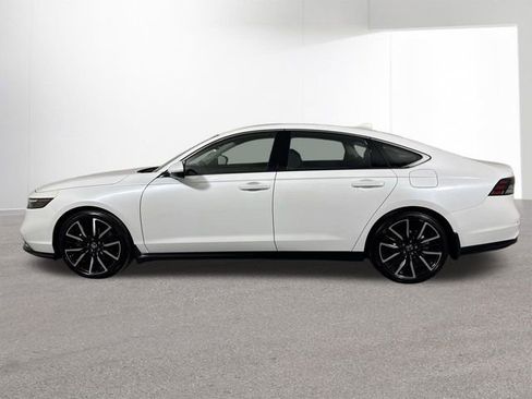 Used 2025 Honda Accord Touring image 30