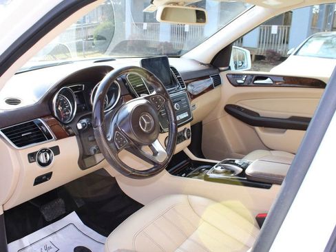 Used 2019 Mercedes-Benz GLS 450 GLS 450 4MATIC SUV image 11