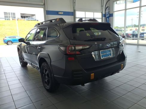 Used 2024 Subaru Outback Wilderness AWD/4WD image 7