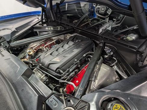 Used 2023 Chevrolet Corvette Stingray Preferred Cpe w/ Z51 Performance Package RWD image 19
