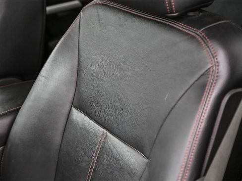 Used 2011 Ford Edge Limited w/ 302A Rapid Spec Order Code image 19