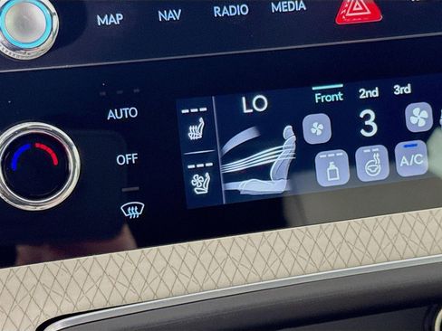 New 2026 Genesis GV80 3.5T Prestige image 23