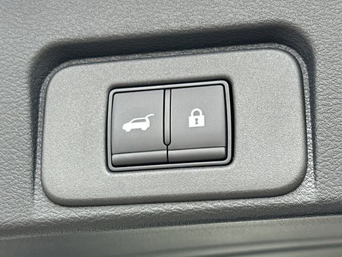 New 2026 Nissan Rogue Platinum w/ Tech Package image 19