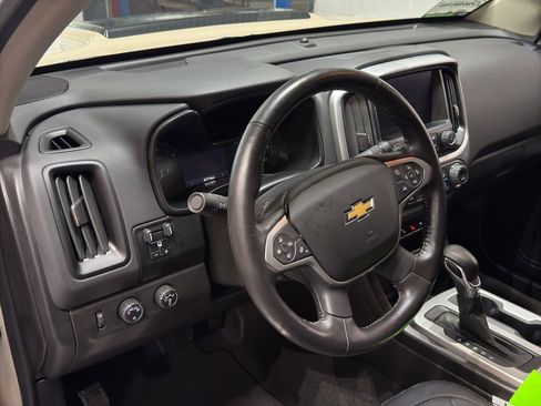 Used 2022 Chevrolet Colorado ZR2 image 16