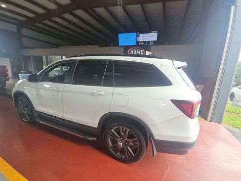 Used 2022 Honda Pilot Sport image 8