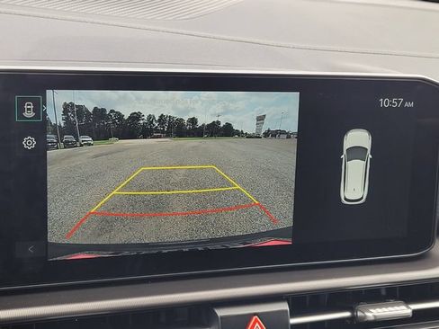 New 2026 Kia Sportage EX FWD image 19