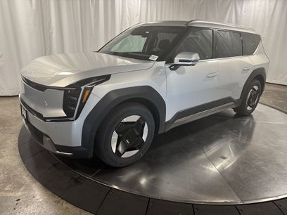 New 2026 Kia EV9 Wind