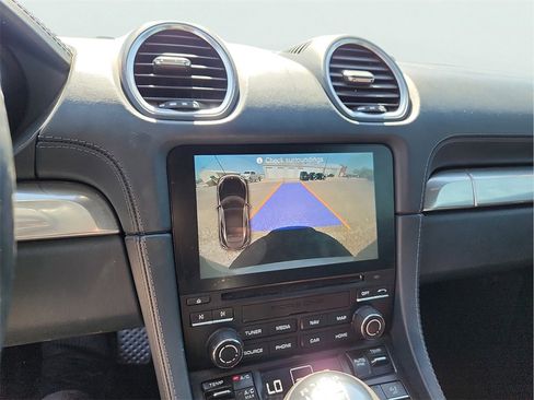 Used 2021 Porsche 718 Cayman Base image 24