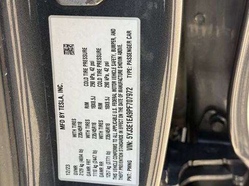 Used 2023 Tesla Model 3 Standard Range RWD image 27