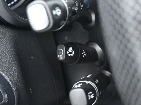 Used 2018 Mercedes-Benz GLC 43 AMG 4MATIC image 24