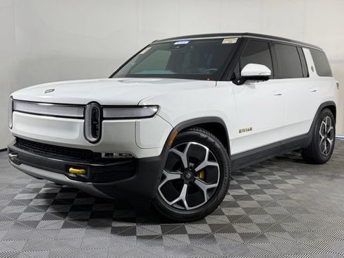 Used 2024 Rivian R1S Adventure AWD/4WD image 1
