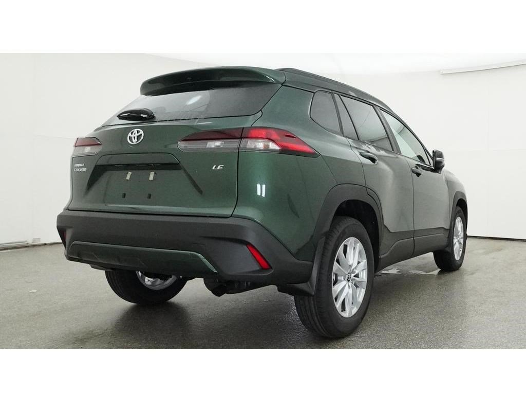New 2026 Toyota Corolla Cross LE FWD image 25