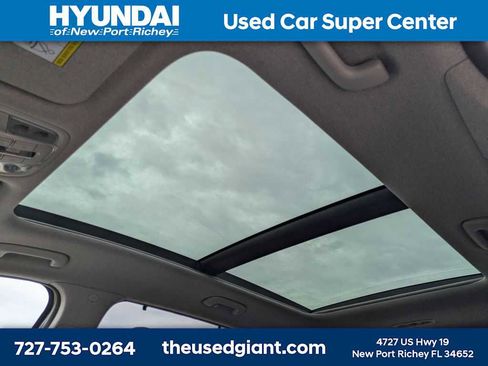 Used 2020 Hyundai Santa Fe Limited FWD image 26