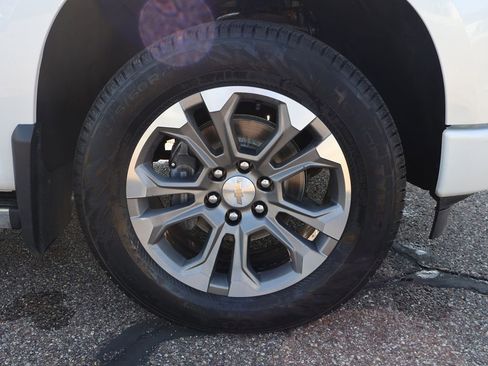Used 2024 Chevrolet Silverado 1500 High Country w/ Max Trailering Package AWD/4WD image 26