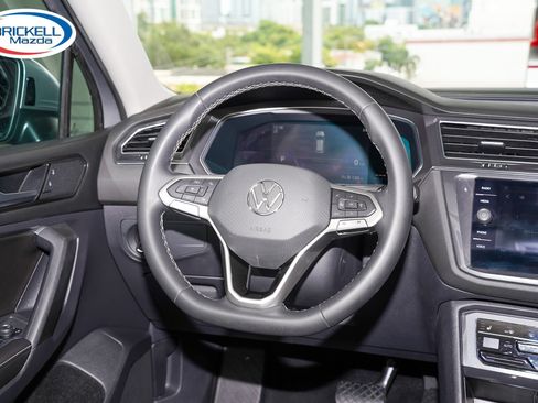 Used 2022 Volkswagen Tiguan SE FWD image 22