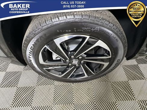 Certified 2025 Buick Enclave Sport Touring image 33