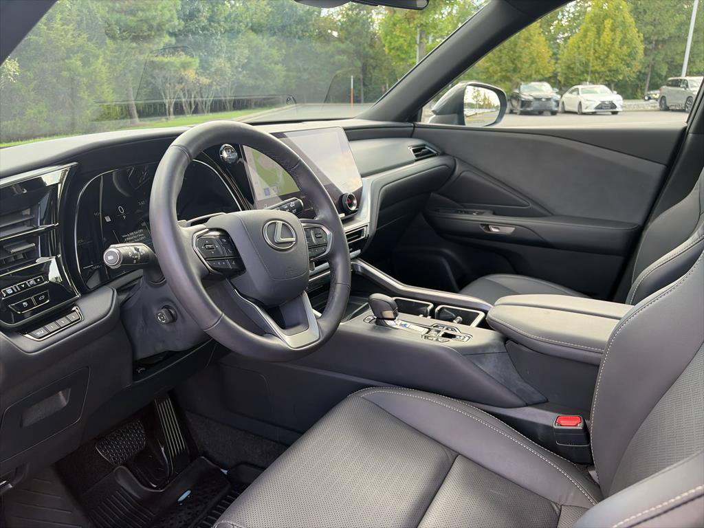 Used 2024 Lexus TX 350 AWD w/ Captains Chair Package image 20