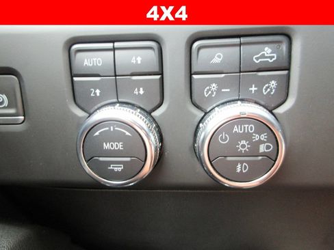 Certified 2024 GMC Sierra 2500 AT4 w/ AT4 Premium Plus Package AWD/4WD image 35