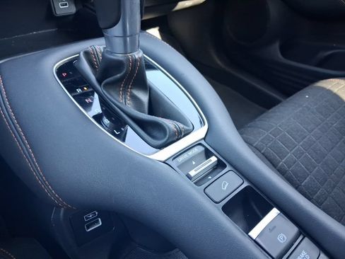 Used 2023 Honda HR-V Sport image 25
