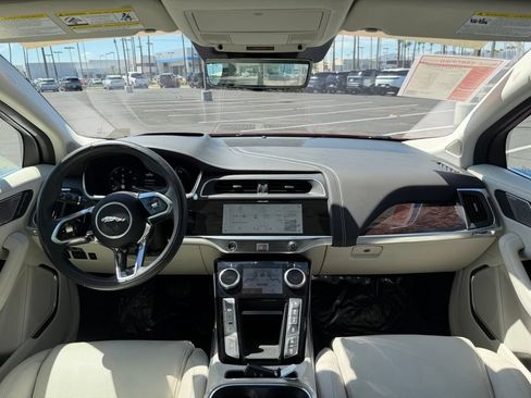Used 2023 Jaguar I-PACE HSE AWD/4WD image 10