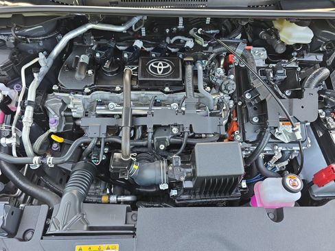 Used 2026 Toyota Corolla LE FWD image 28