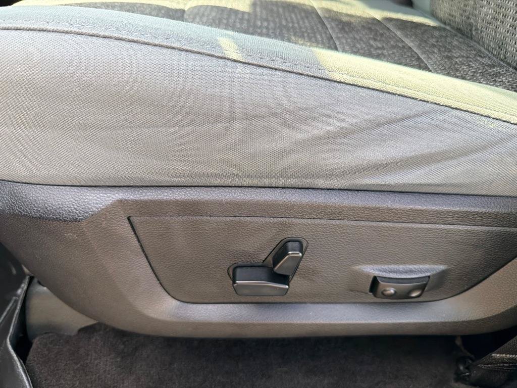 Used 2016 RAM 1500 Big Horn AWD/4WD image 25
