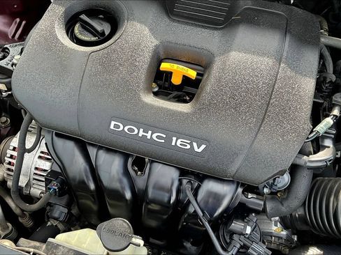 Used 2017 Kia Forte LX FWD image 28