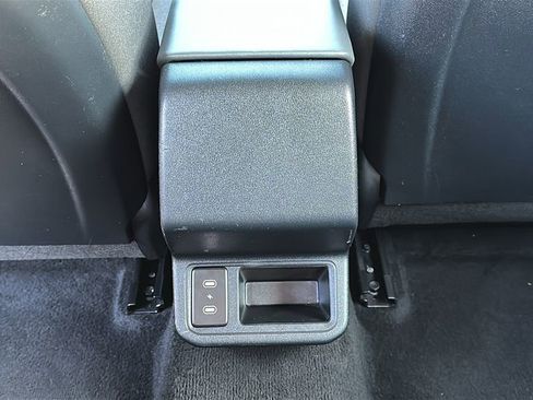 Used 2025 Kia K4 LXS image 31