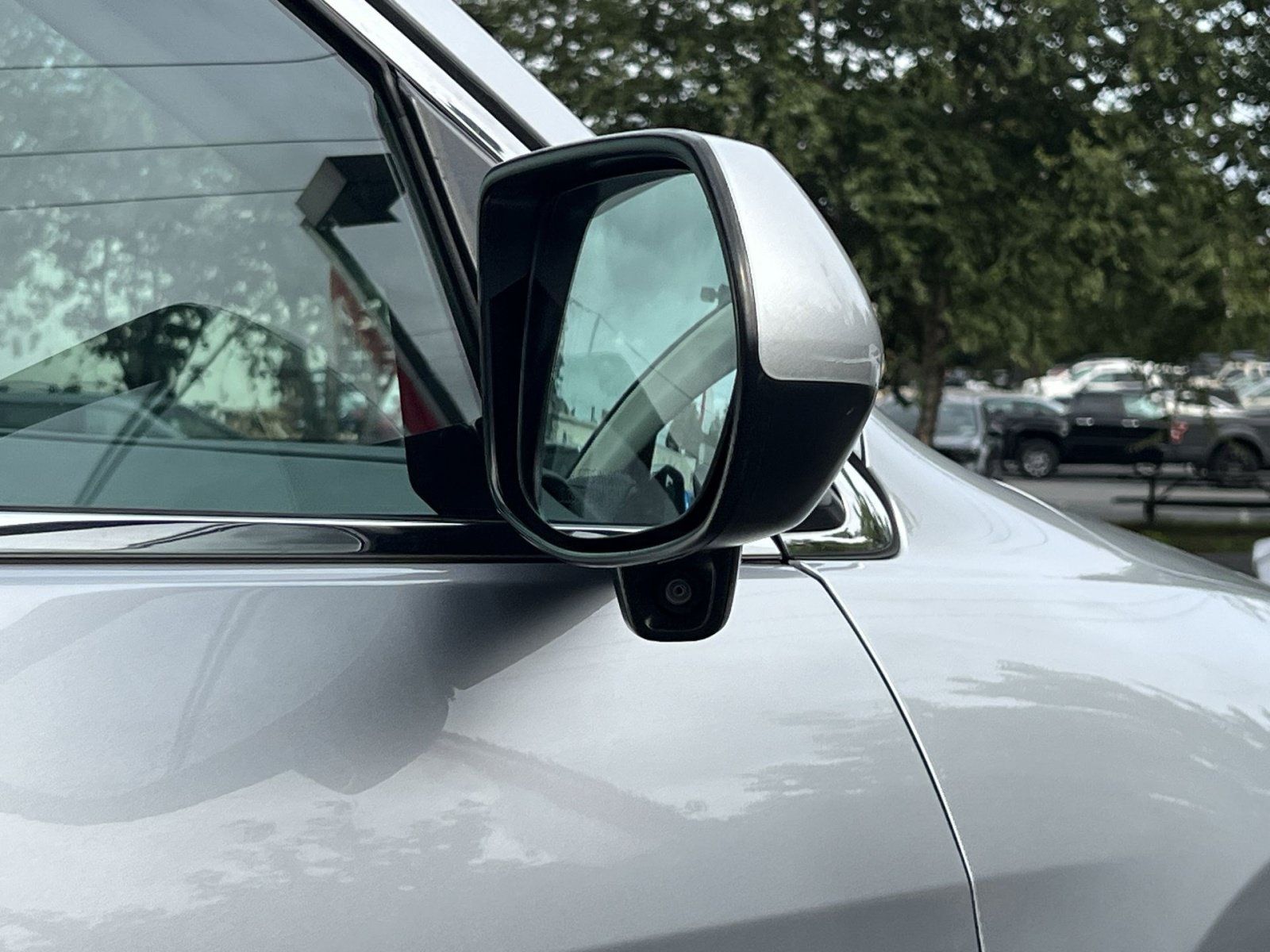 Used 2015 Honda CR-V EX image 31