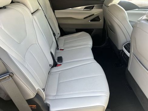 Certified 2026 INFINITI QX60 Luxe w/ Family Package AWD/4WD image 14
