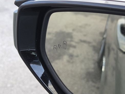 Used 2020 Lexus ES 300h w/ Premium Package image 19